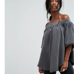 Free People Top SMALL Gray Kiss Me Off Shoulder